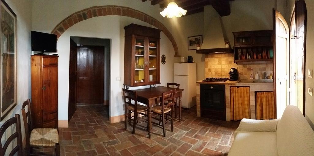 Agriturismo Podere Alberese Asciano Quarto foto