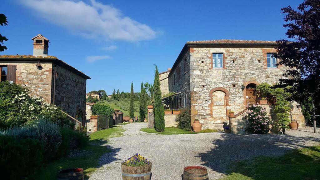 Agriturismo Podere Alberese Asciano Exterior foto